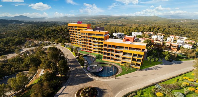Torres_del_Campanario_cercania (5)